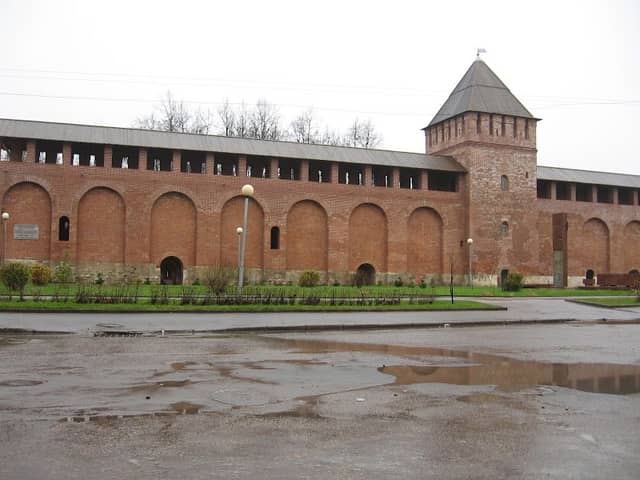 Pozdnyakova Bashnya - Image 1