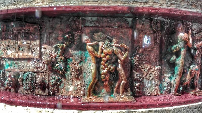 Fontana in Memoria dei Caduti - Image 3