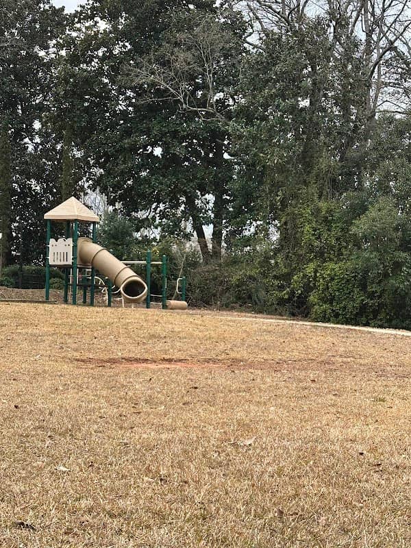 Westview Park - Image 2