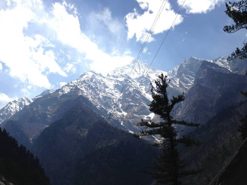 Pisang Himal - Image 1