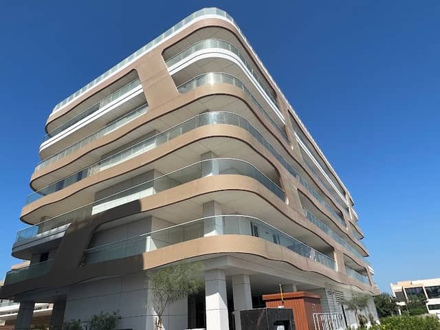 Hidd Al Saadiyat - Image 1