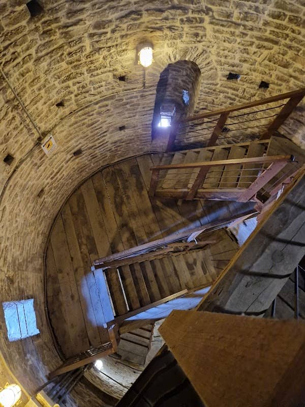 Round bell tower - Image 3