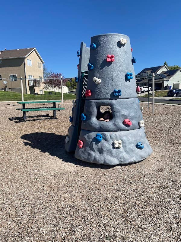 West Vineyard Park - Image 2