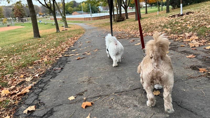 Rolling Oaks Park - Image 1