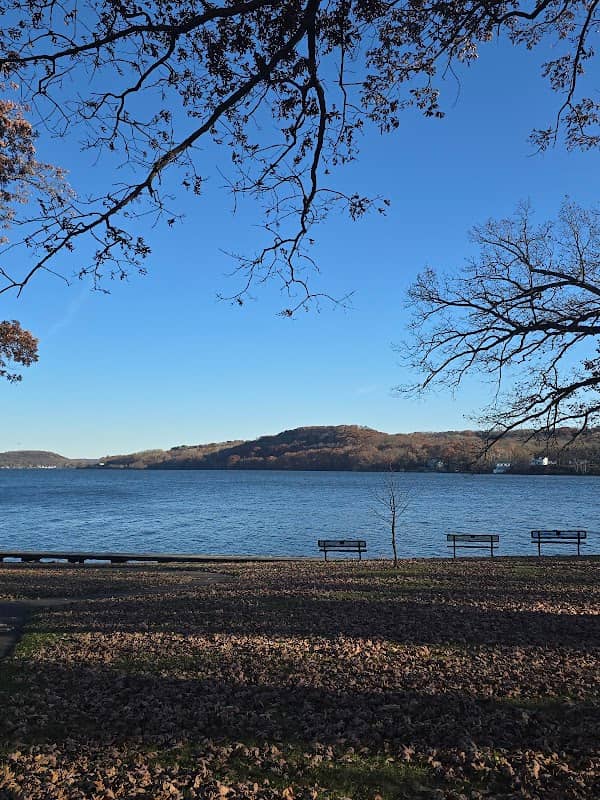 River Park - Image 1
