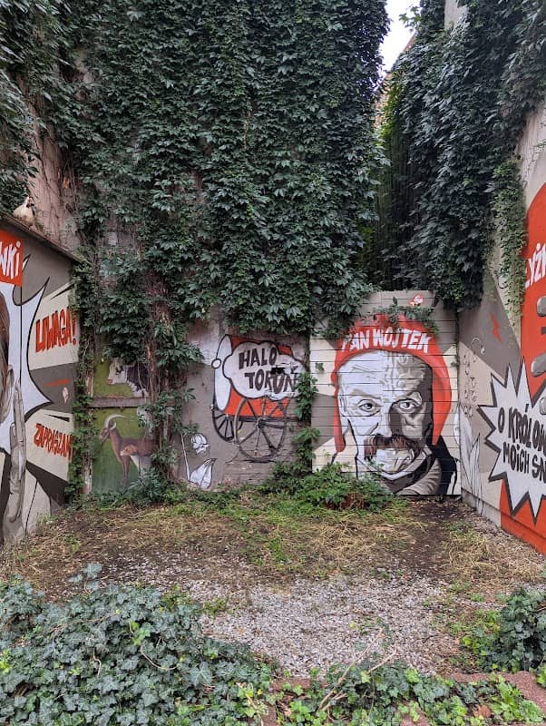 Mural "Legendy Starówki" - Image 1