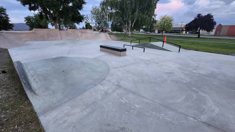 Omak Skate Park - Image 1