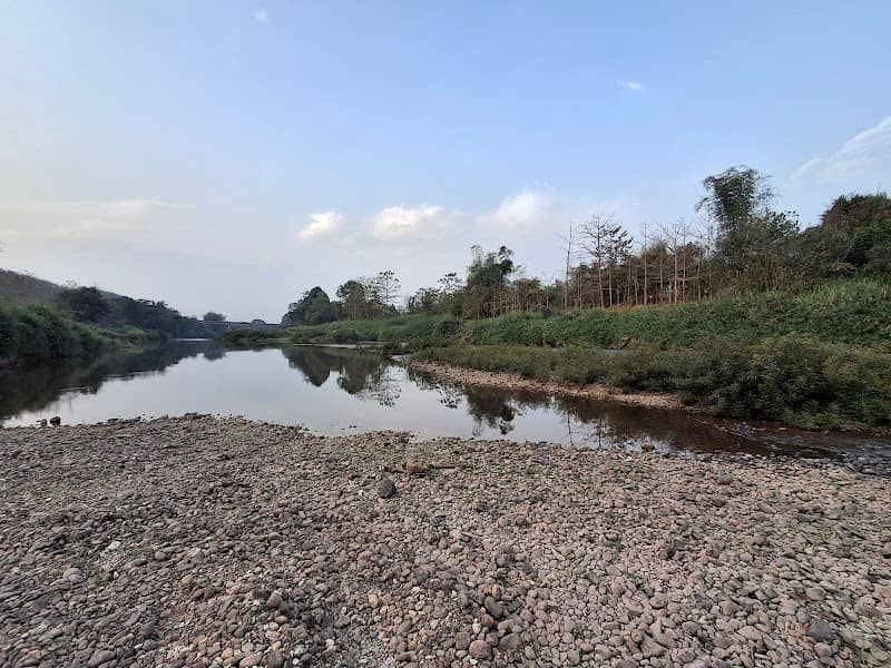 หาดวังม่วง - Image 1