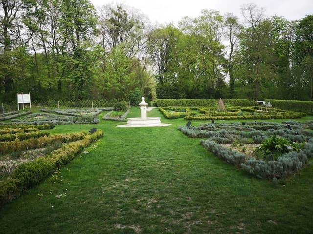 Parc de Champagne - Image 1