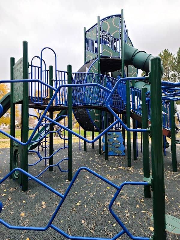 Lincoln Park - Image 2