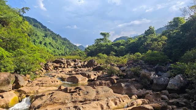 Son River - Image 2