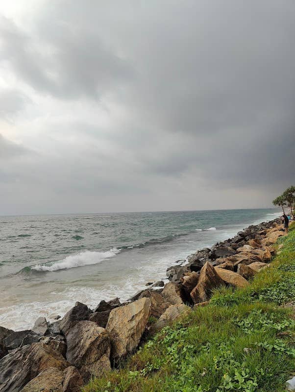 Wellawatte beach - Image 1