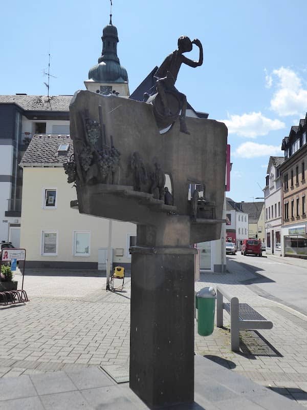 RÖMERPLATZ - Image 1
