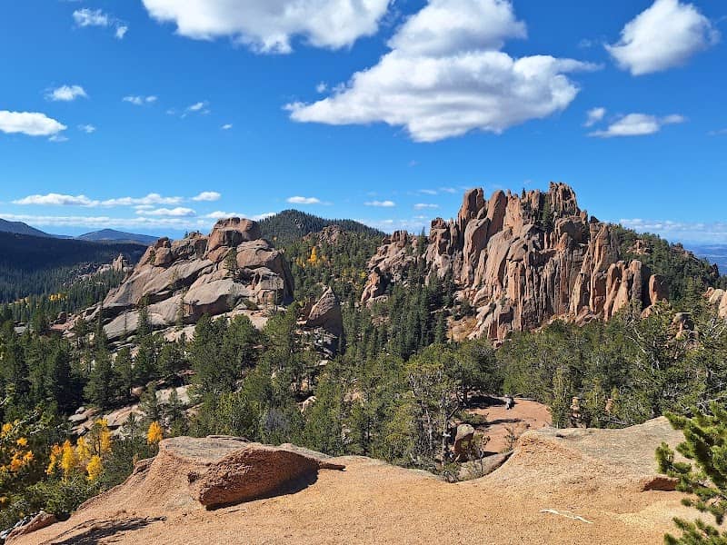 Crags Trail Head - Image 1