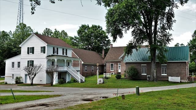 Courthouse Tavern Museum - Image 1