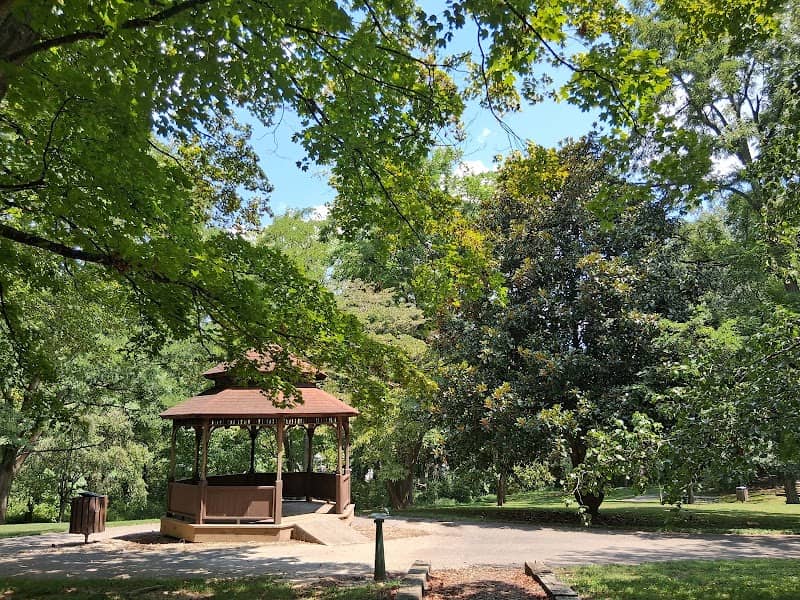 Walnut Park - Image 2