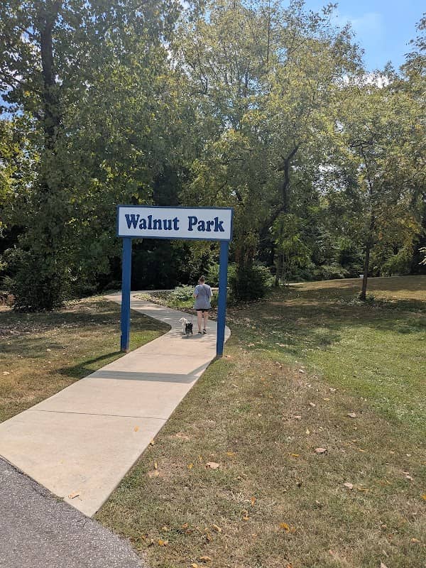 Walnut Park - Image 1