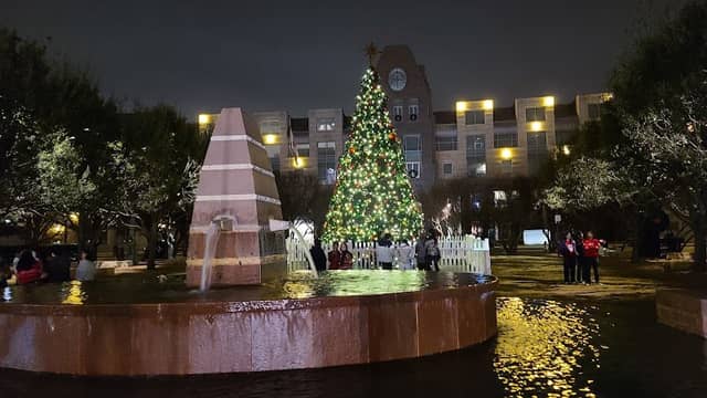 Frisco Square Lights - Image 2