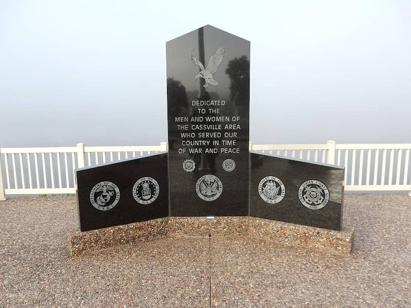 Veterans Memorial - Image 2