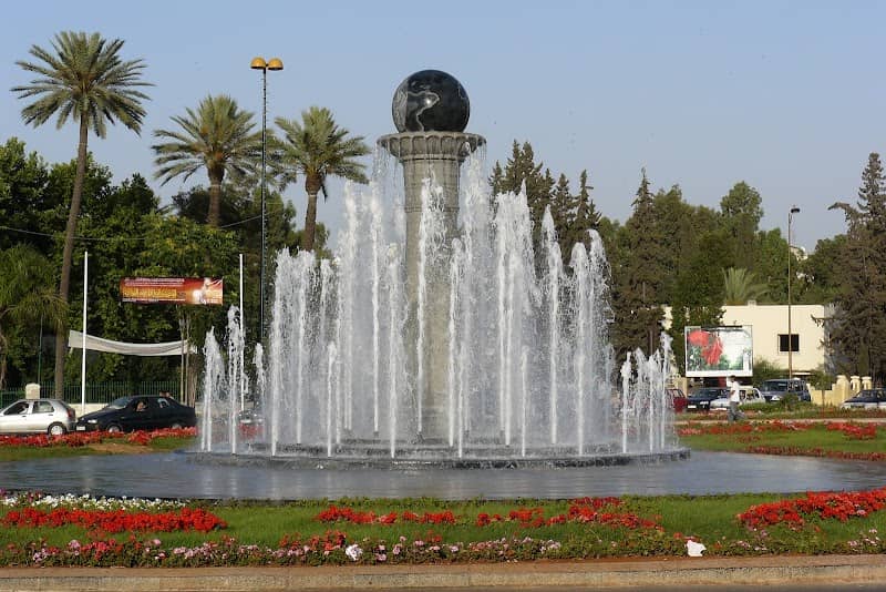 نافورة الكرة الأرضية Fontaine Le Globe Terrestre - Image 1