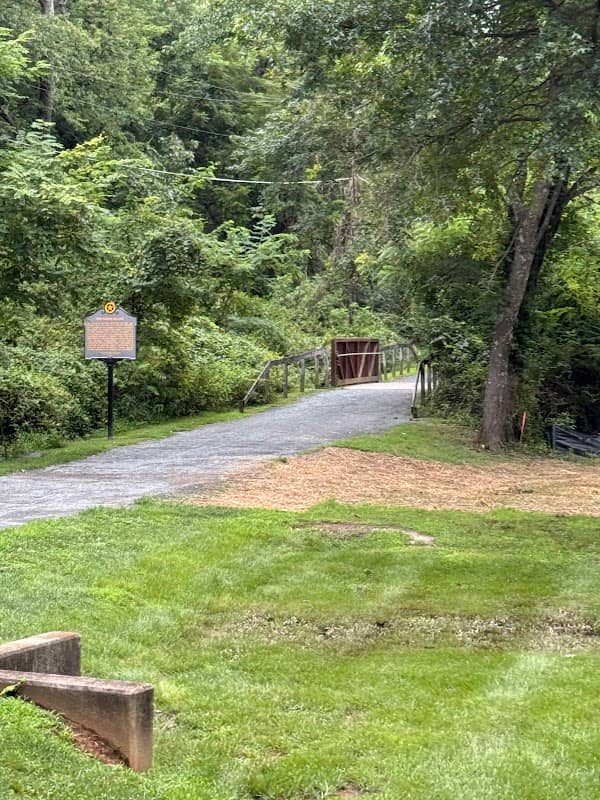 Ma & Pa Heritage Trail (Forest Hill section) - Image 1