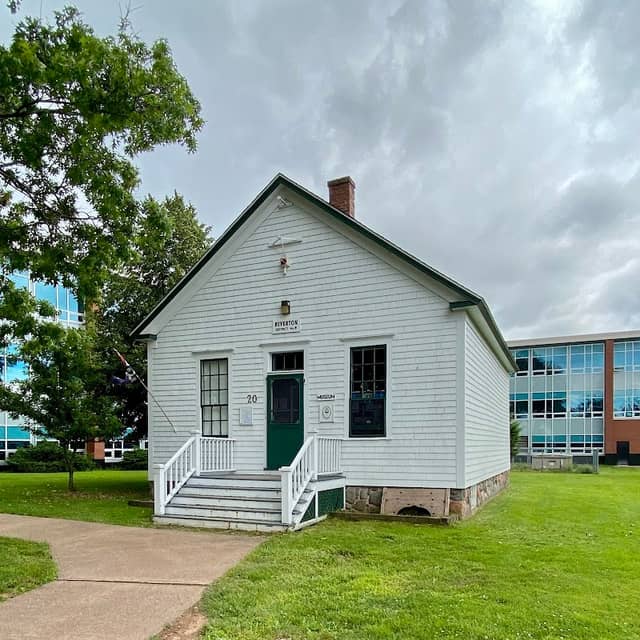 Little White Schoolhouse Museum - Image 1
