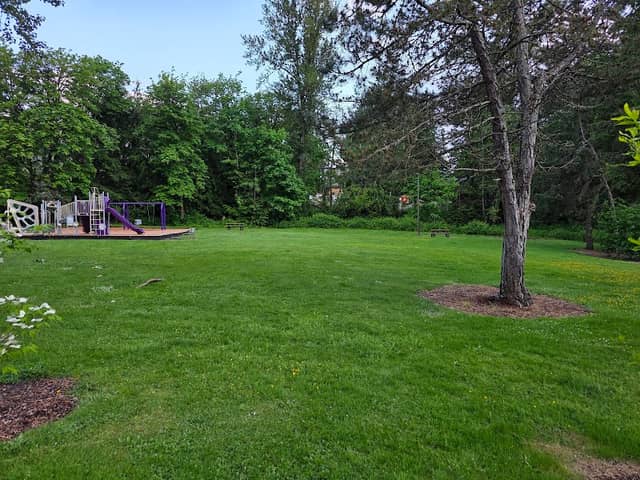 Tupper Park - Image 1