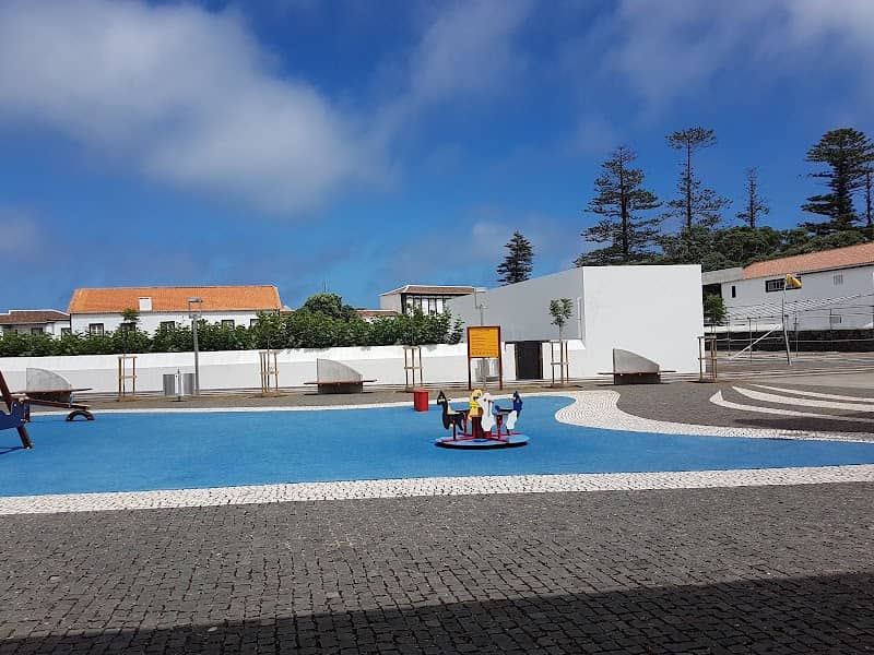 Playground of Santa Cruz Graciosa - Image 1