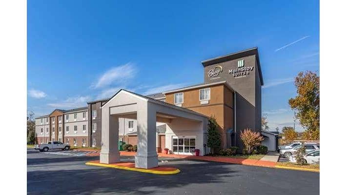 Sleep Inn & Suites Lebanon - Nashville Area - Image 1