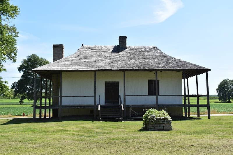 Bequette-Ribault House - Image 1