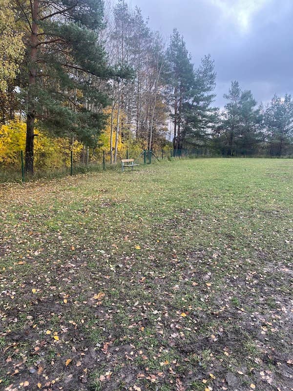 Rotebro Hundrastgård (Rotebrovägen) - Image 1