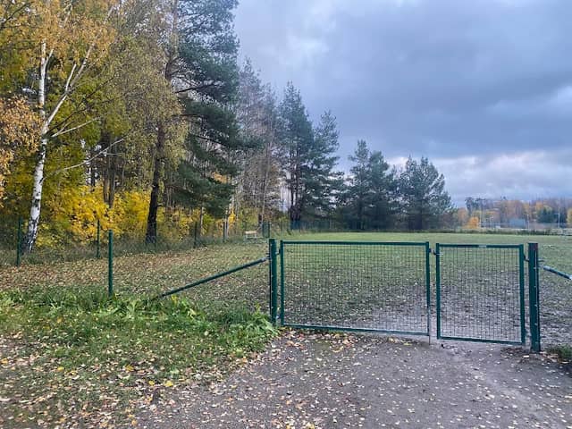 Rotebro Hundrastgård (Rotebrovägen) - Image 2