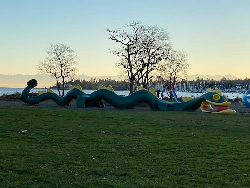 Cadboro-Gyro Park - Image 2