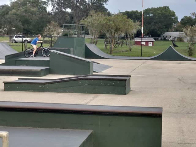 Earl Brown Park - Image 1
