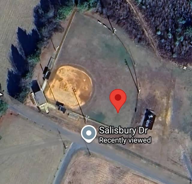Star Ballfield - Image 1