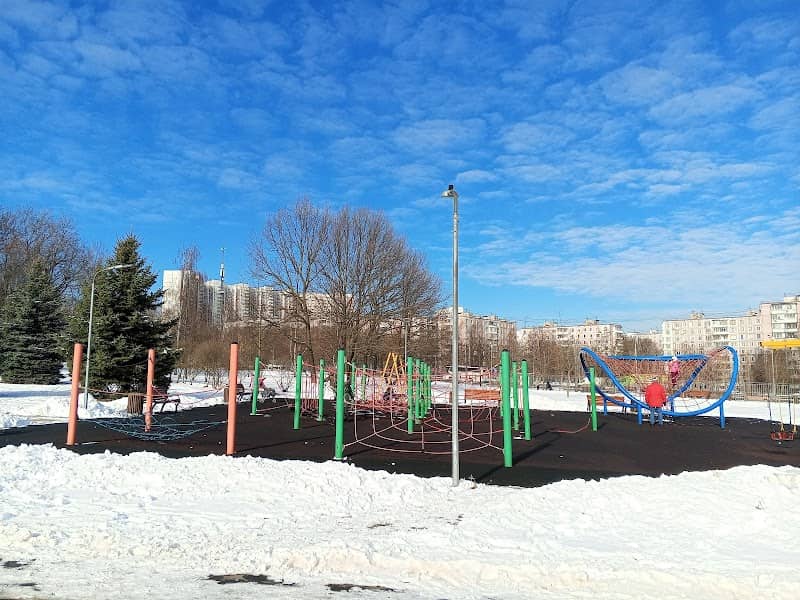 Park 30-Letiya Rayona Yasenevo - Image 1
