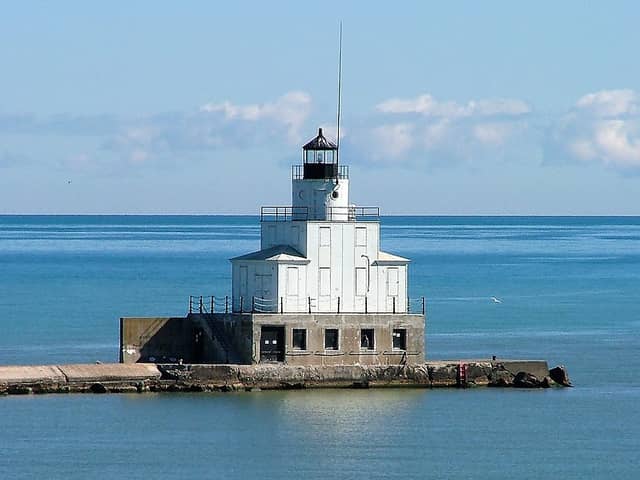 Manitowoc North Breakwater Lighthouse - Image 1