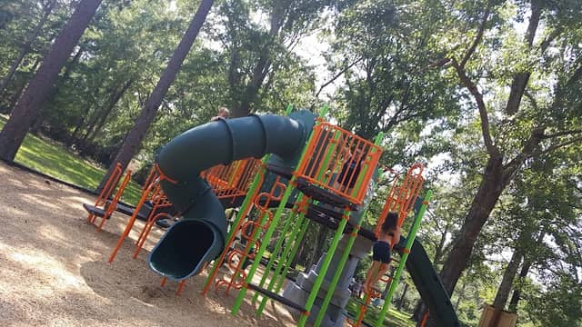 Semmes Municipal Park And Splash Pad - Image 2