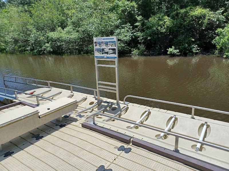 Riverside Park - Image 2