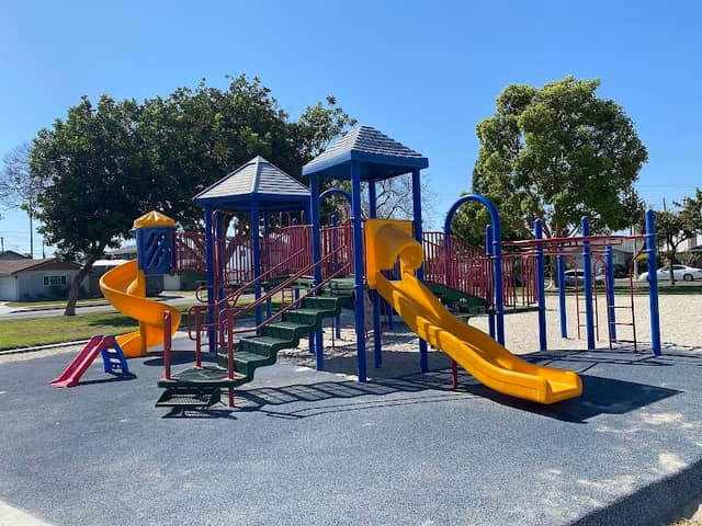 Goldenwest Park - Image 2