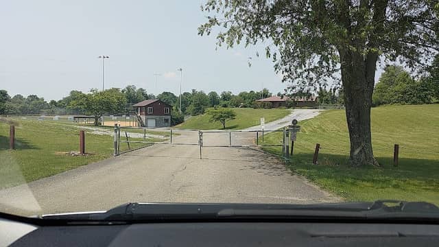 Leo "Muscle" Sholes Memorial Park - Image 2