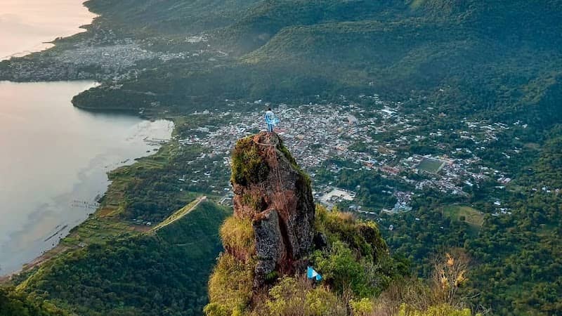 San Juan La Laguna - Image 1