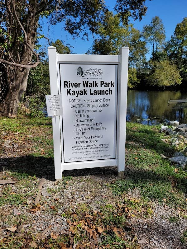 City of Franklin River Walk Park Kayak Launch - Image 1