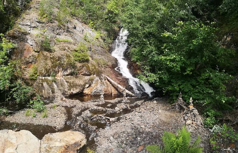 Hiden treasure waterfall - Image 1