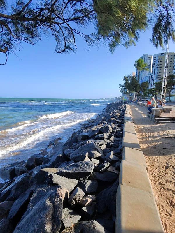 Praia de Boa Viagem - Image 2