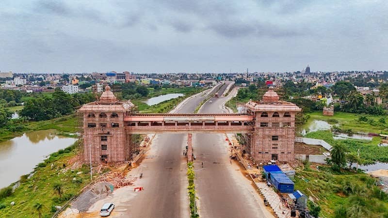 Shree Setu Welcome Tower - Image 1