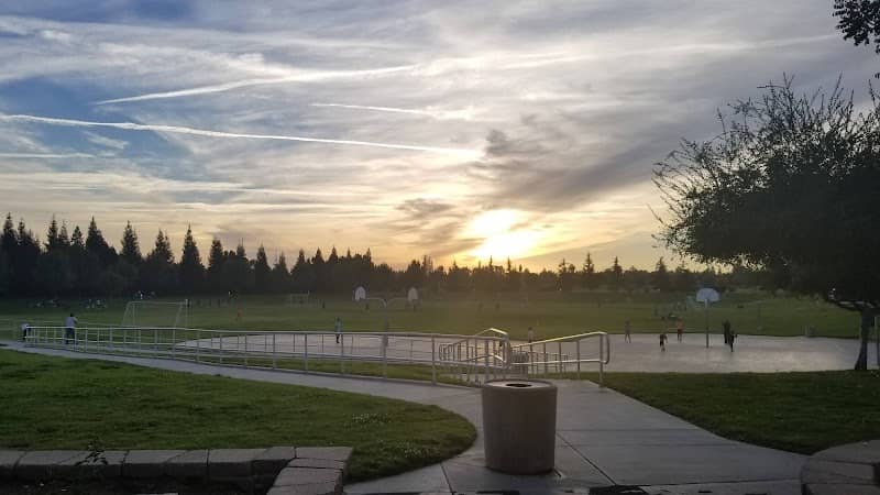 Citizens Park - Image 2