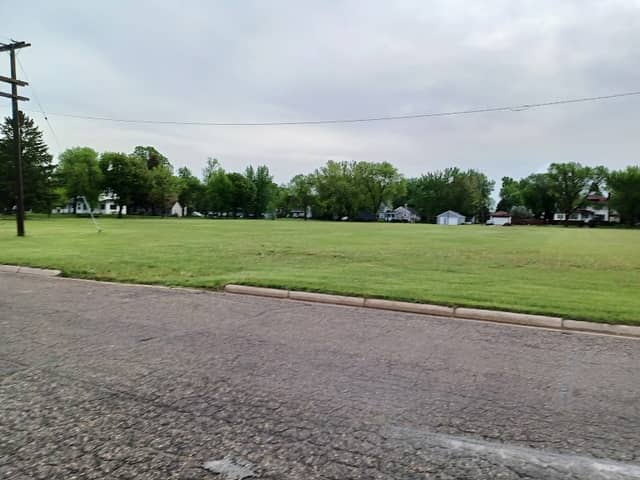 Kerkhoven Field - Image 1