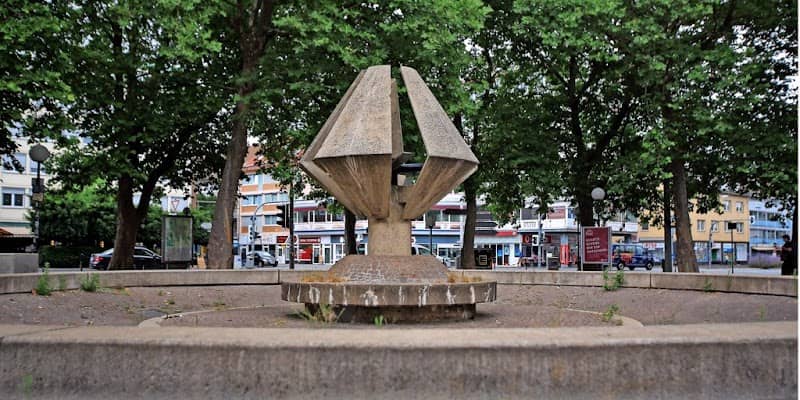 Rosenbrunnen (Pissnelke), Hildesheim (1976) - Image 1