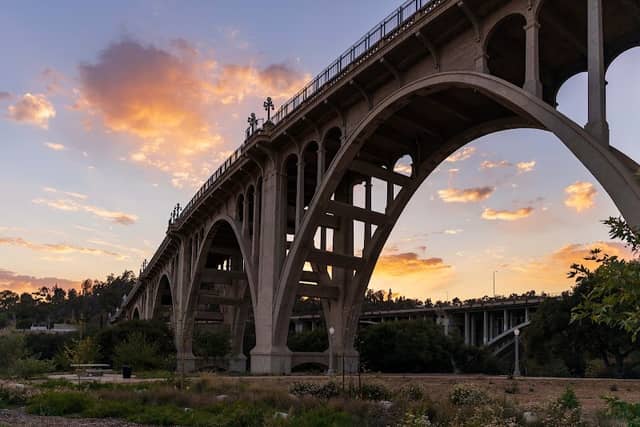 Colorado Street Bridge - Image 2